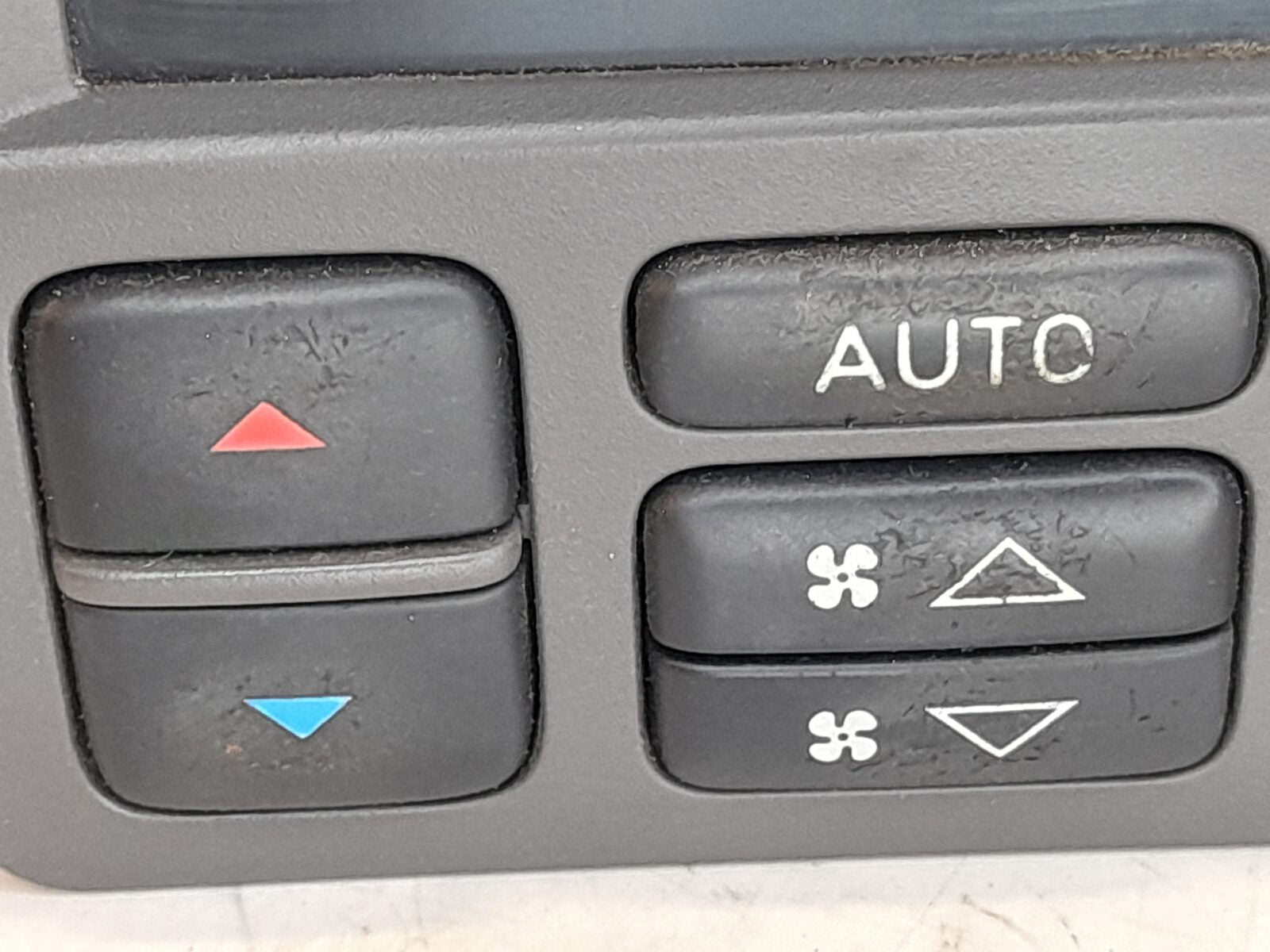 SAAB 9-5 98-05 A/C Heater Climate Control 5048939 12762731