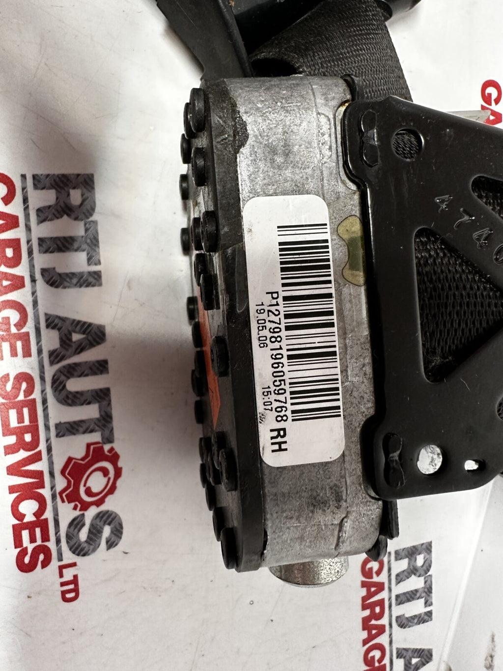 Saab 93 9-3 (04-12) Driver Front Right Seat Belt Convertible Electric 12798196
