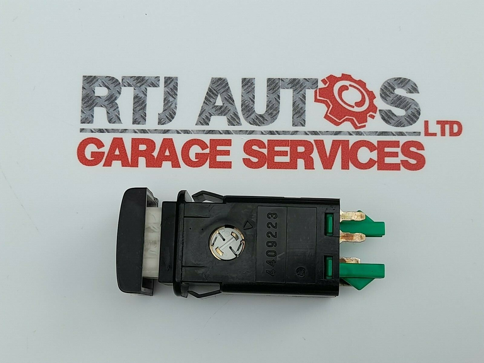 SAAB Front Fog Light Switch 4409223