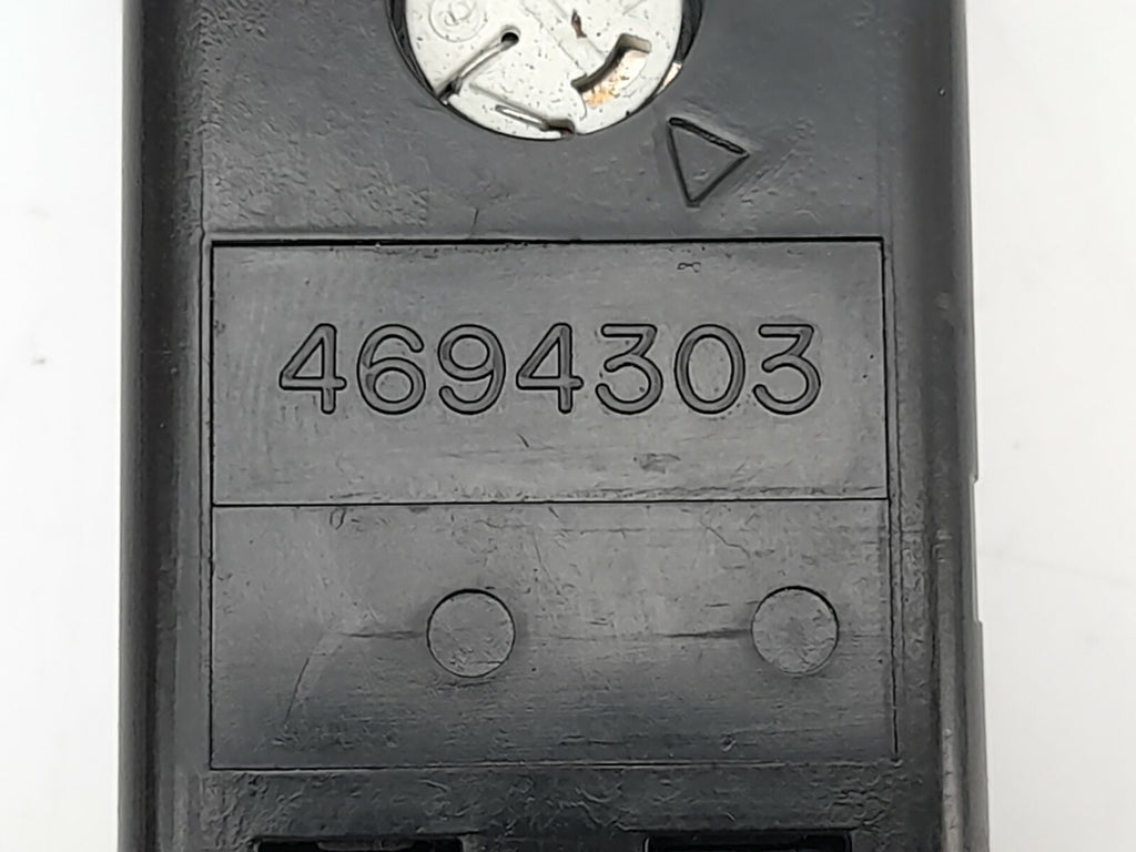 Saab 95 9-5 TCS Traction Control Switch Button 4694303