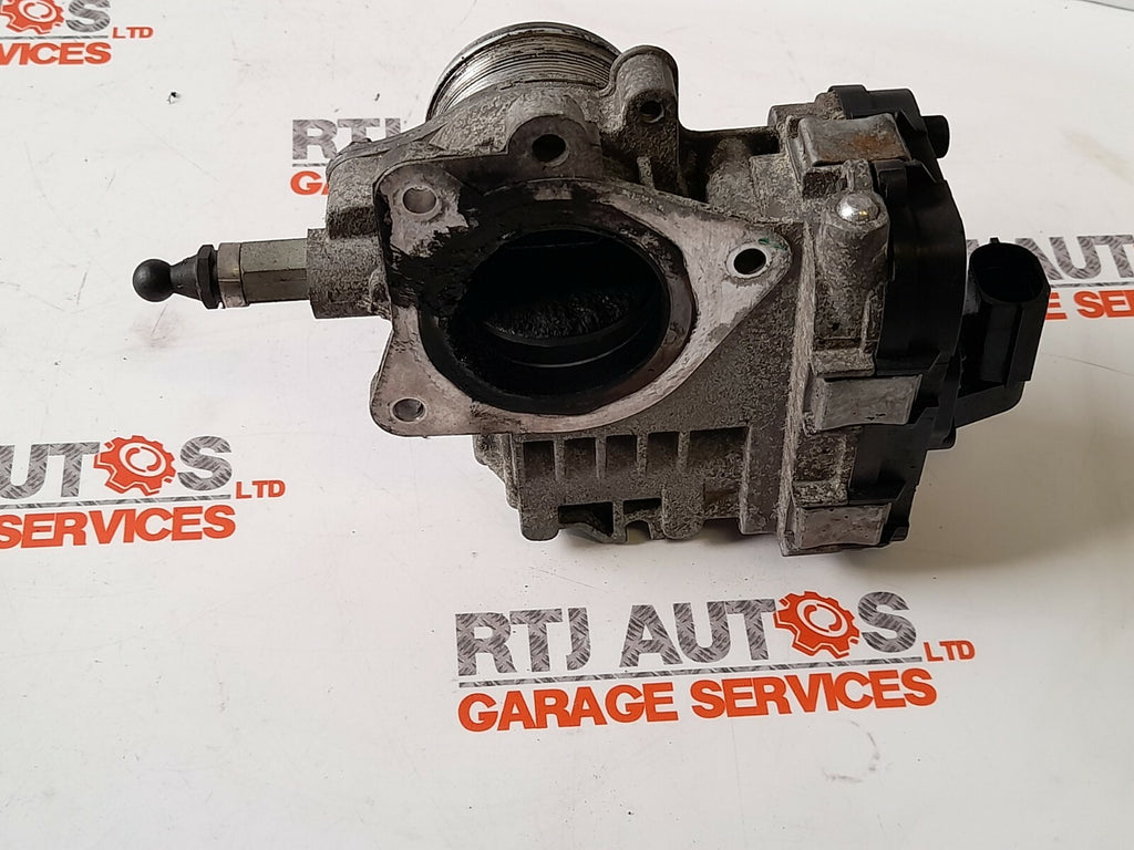 SAAB 9-3 93 Throttle Body 55200820 TTiD