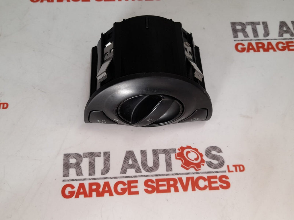 SAAB 93 9-3 (03-07) 4D 5D CV Headlight Switch Front Fog Light 12786135