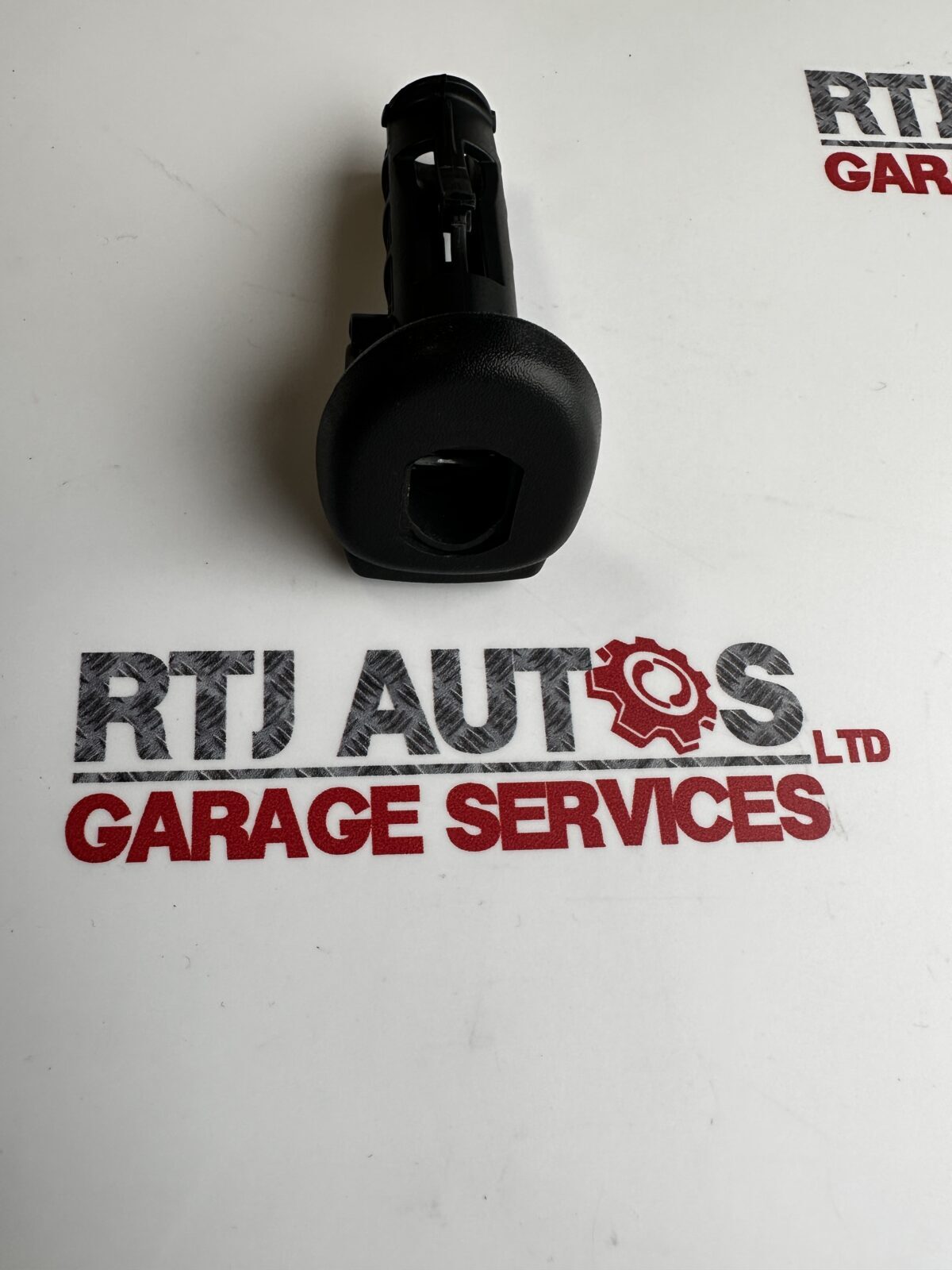 SAAB 93 9-3 4D 5D CV Headrest Sleeve 24453402