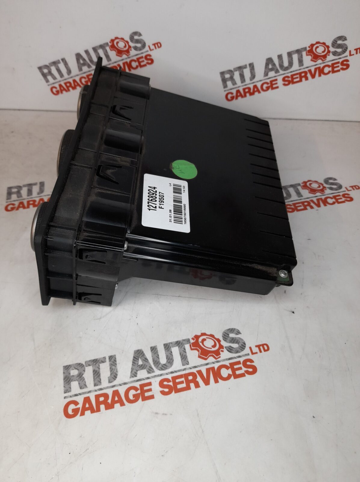 Saab 9-5 2006-2010 Heating Control Panel w/Heated Seats 12768924 12768928