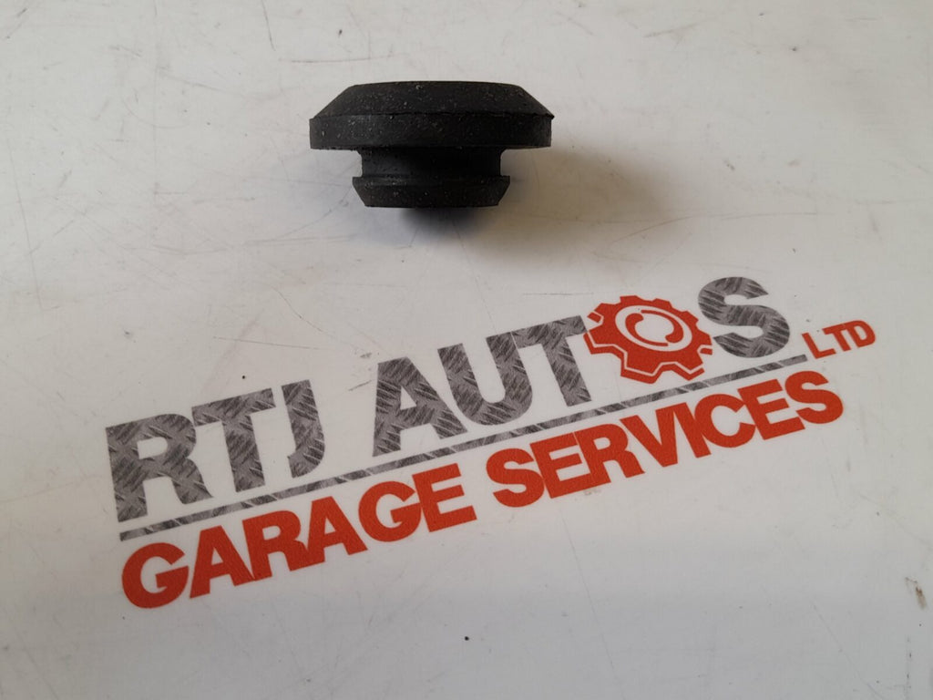 Genuine Saab 93 9-3 95 9-5 900 Radiator Rubber Bushing 90091989