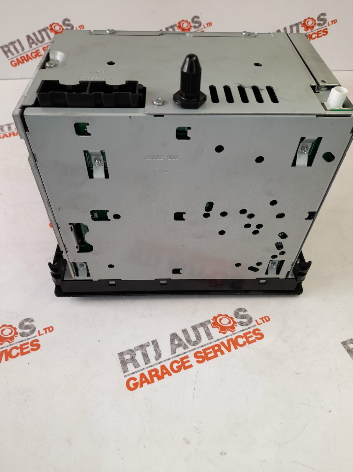 SAAB 93 9-3 2007-2011 Radio Stereo CD player Head Unit 12784117