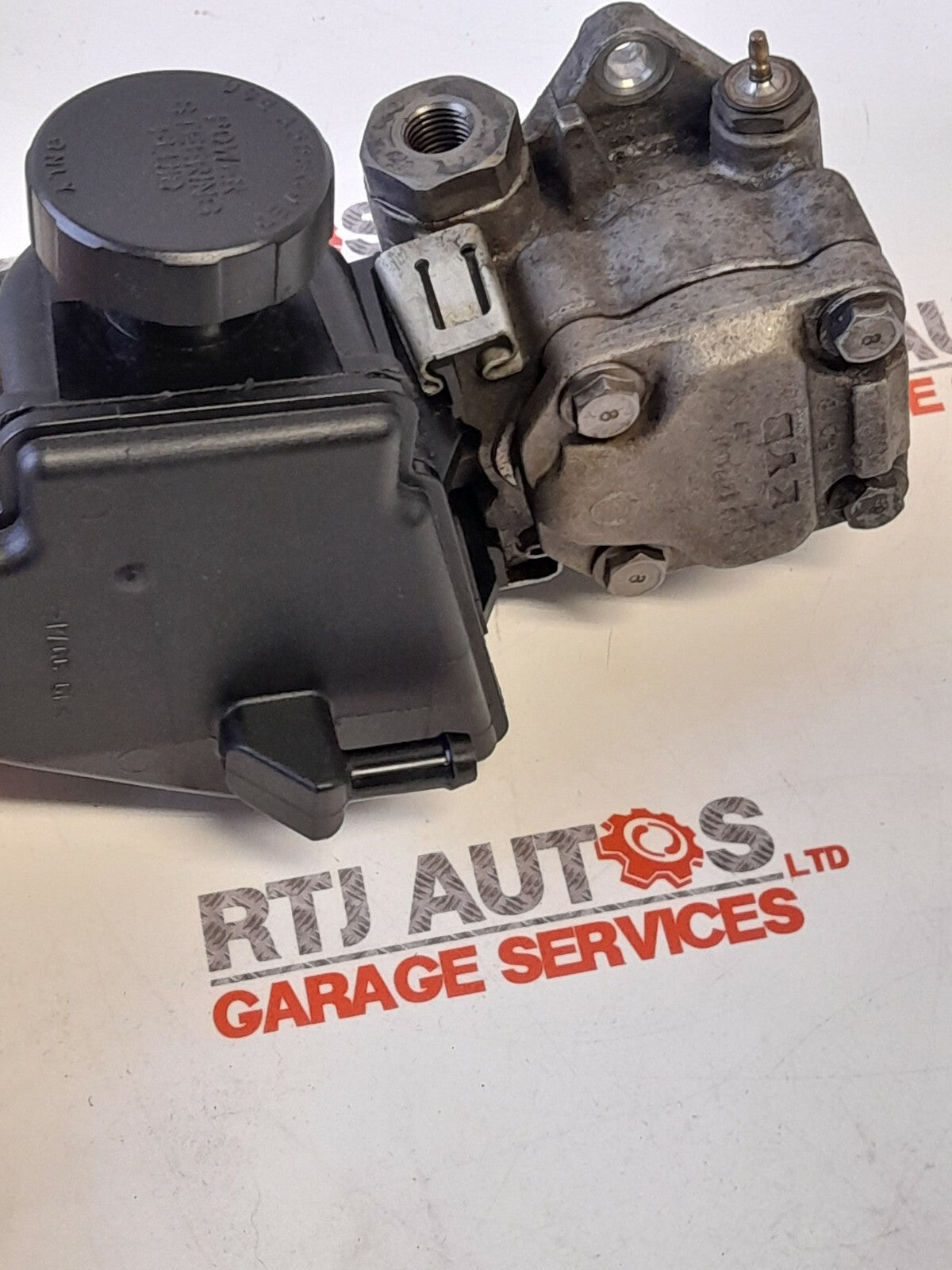 Saab 93 9-3 2007 Power Steering Pump & Reservoir B207 Petrol 12773869
