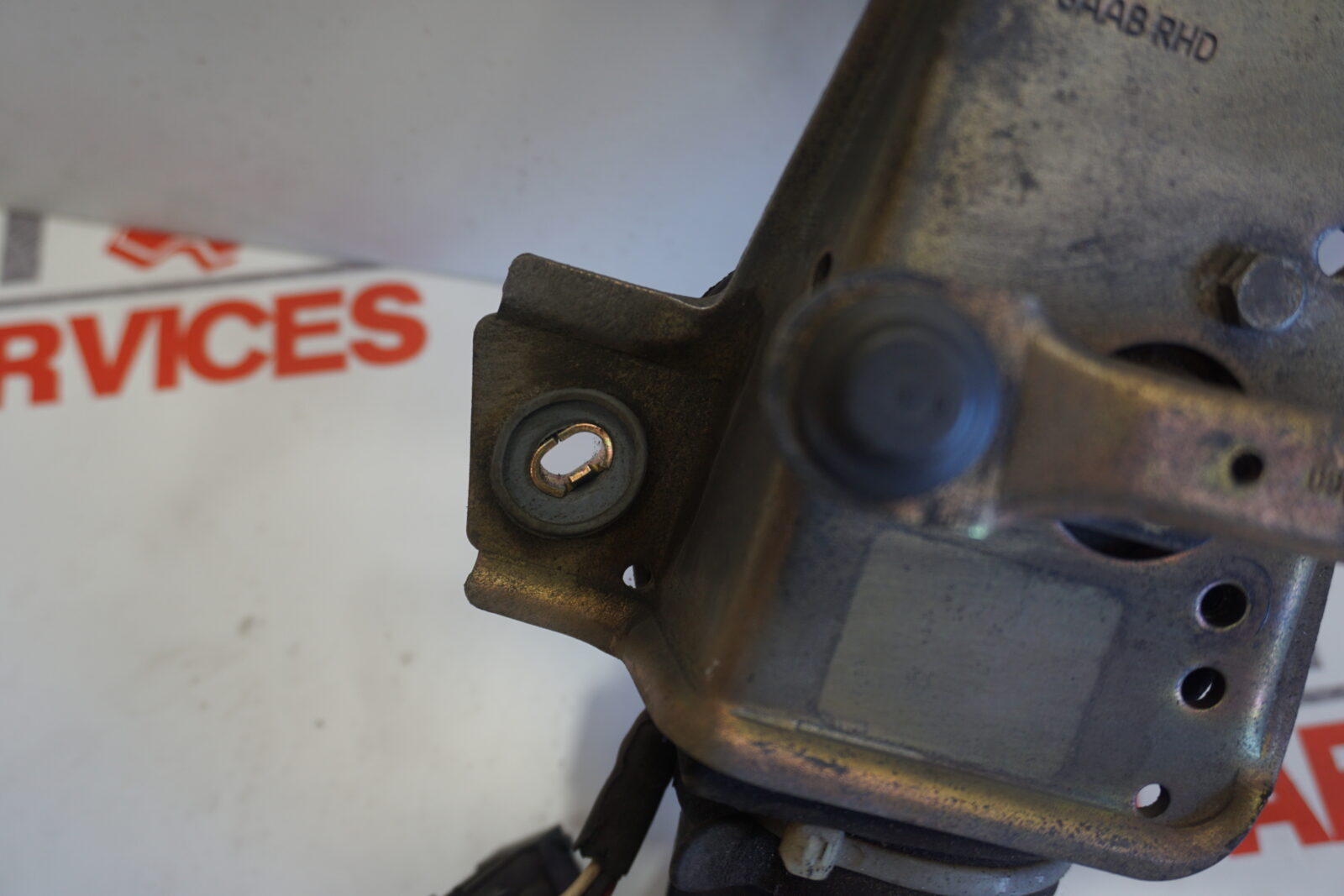Saab 95 9-5 Estate 2006 front Window Wiper Motor 53550302
