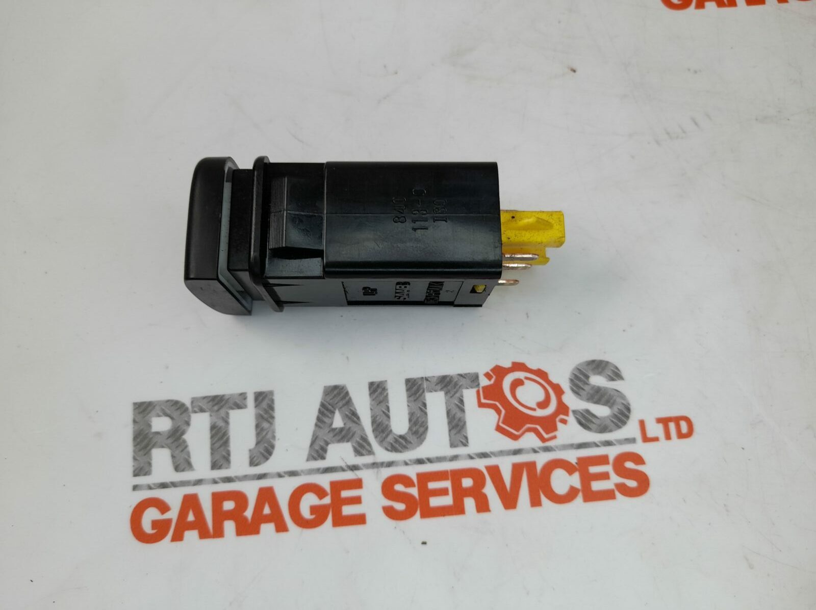 Saab 95 9-5 2006-2010 Wing Mirror Folding Switch 12768426