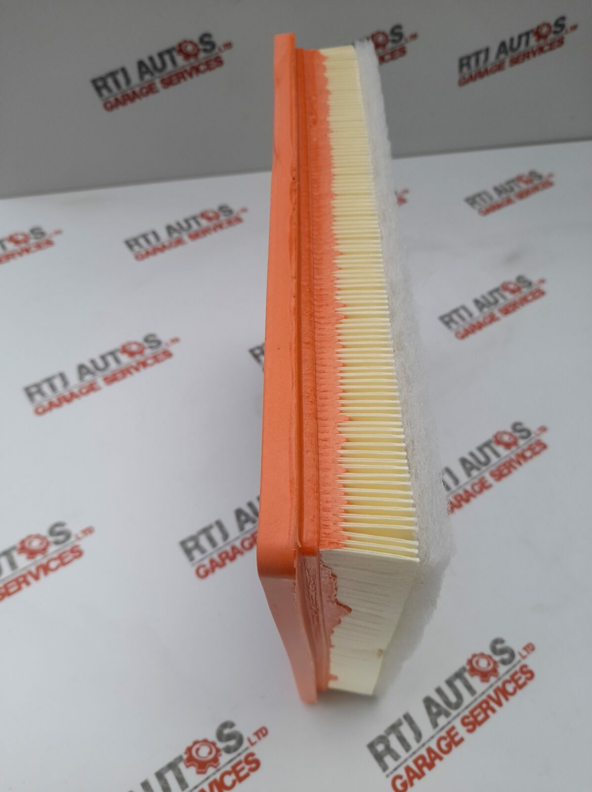 Genuine Saab 9-5 Air Filter 2.0L 2.8L 2010 to 2011 32019927 13319421