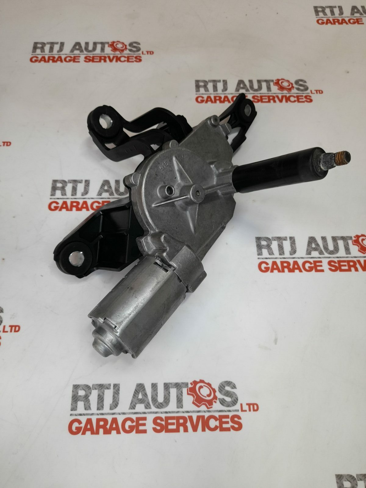 Saab 9-3 (2006-2011) 9-5 (2006-2010) Estate Sportwagon Rear Wiper Motor 12793272
