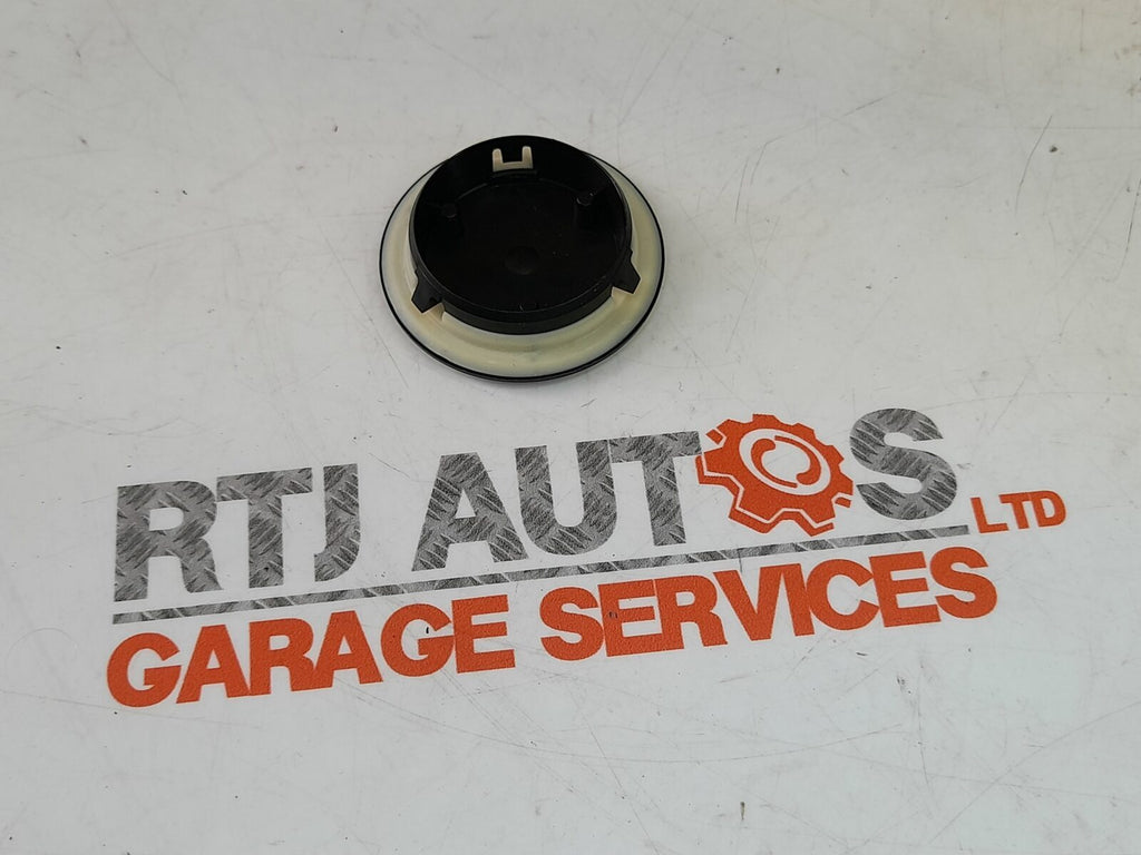 Saab 9-3 9-5 Spare Wheel Well Plugs 24441493