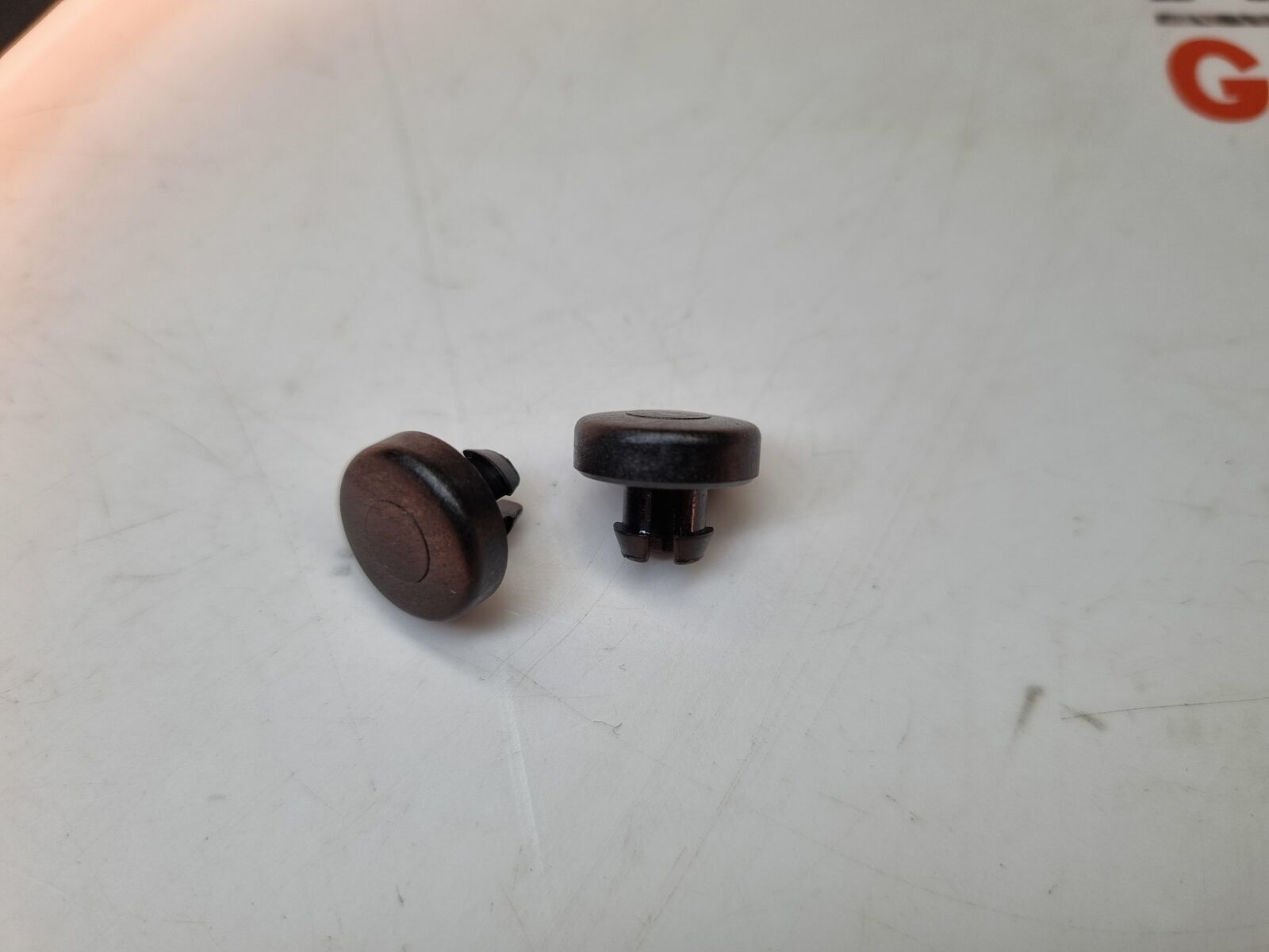 Genuine Saab 9-3 93 CV Convertible Boot Lid Hinge Stops 12832495 (Pair)
