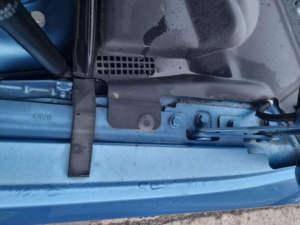 Saab 9-3 93 Trim Rivet clips x10 Boot Scuttle Engine Bay 92152036