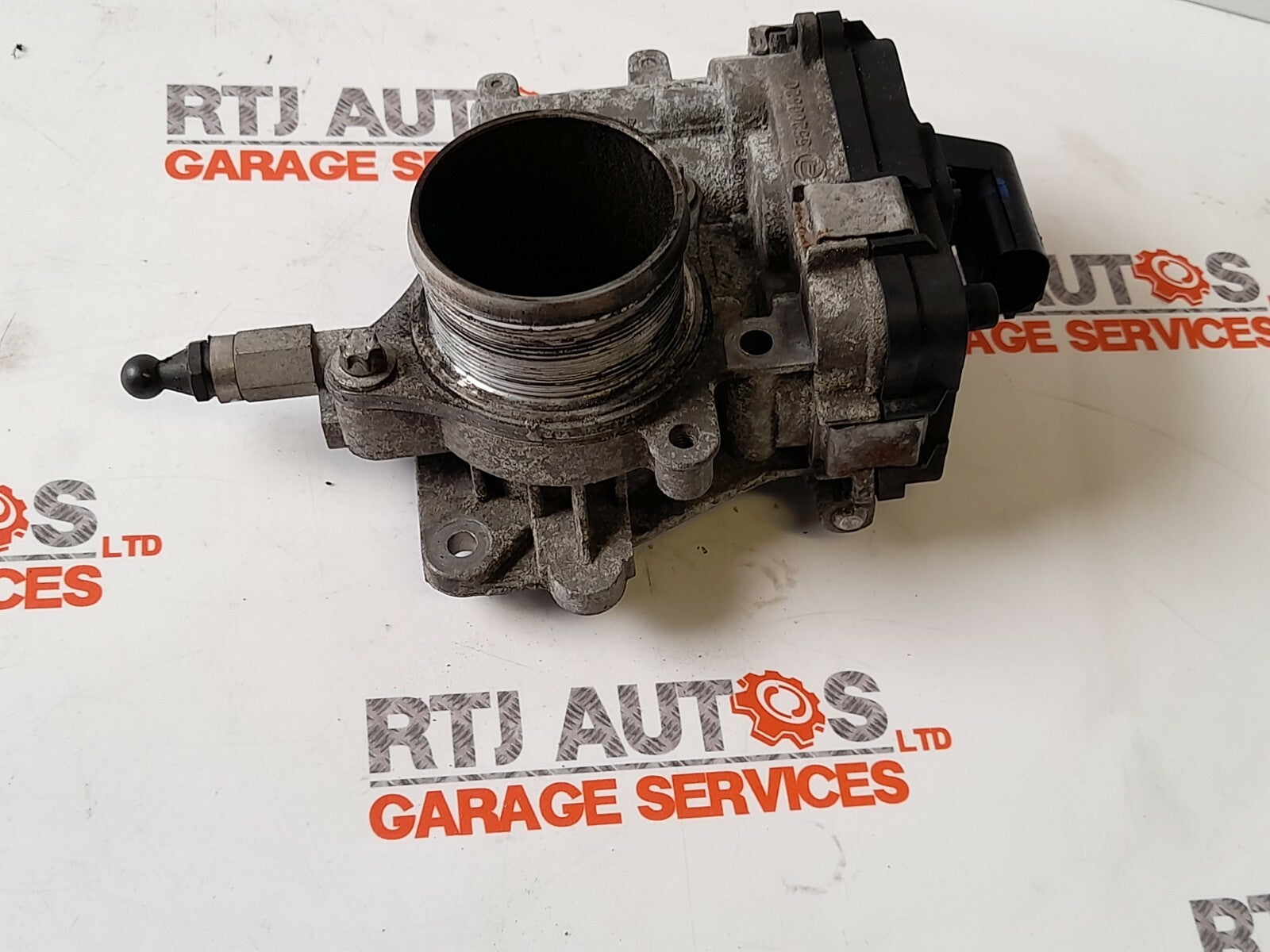SAAB 9-3 93 Throttle Body 55200820 TTiD
