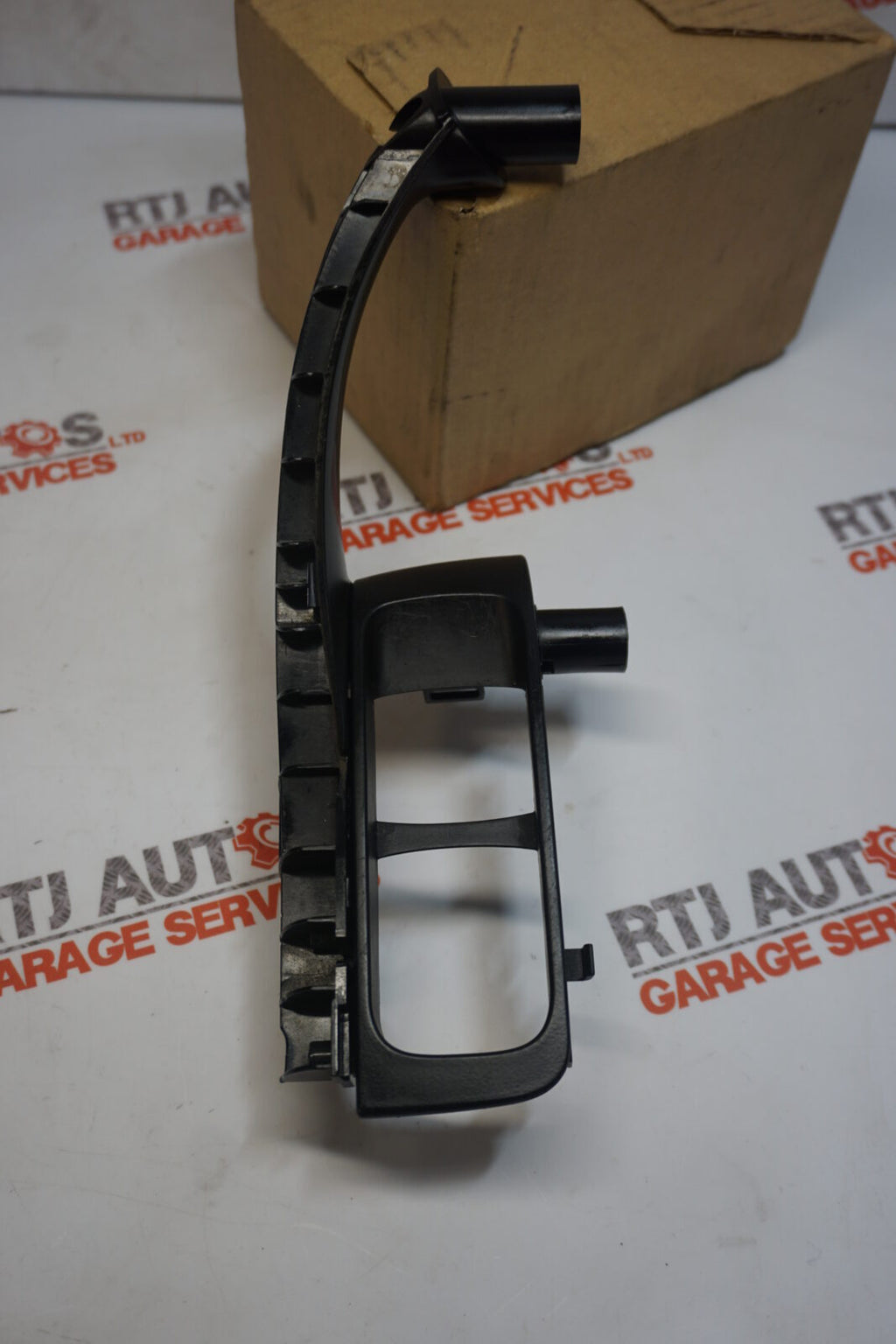 Saab 93 9-3 Drivers Right RH Front Internal Opening Handle 1127340 12803220