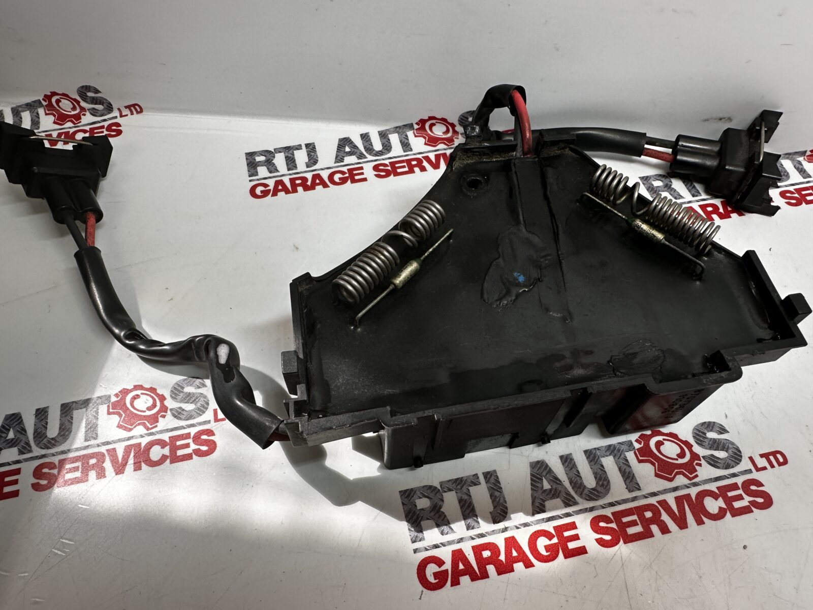 Saab 9-3 Twin Cooling Fan Motor Relay 24418357 24418358 (Z19DTH, B207, B284, ...