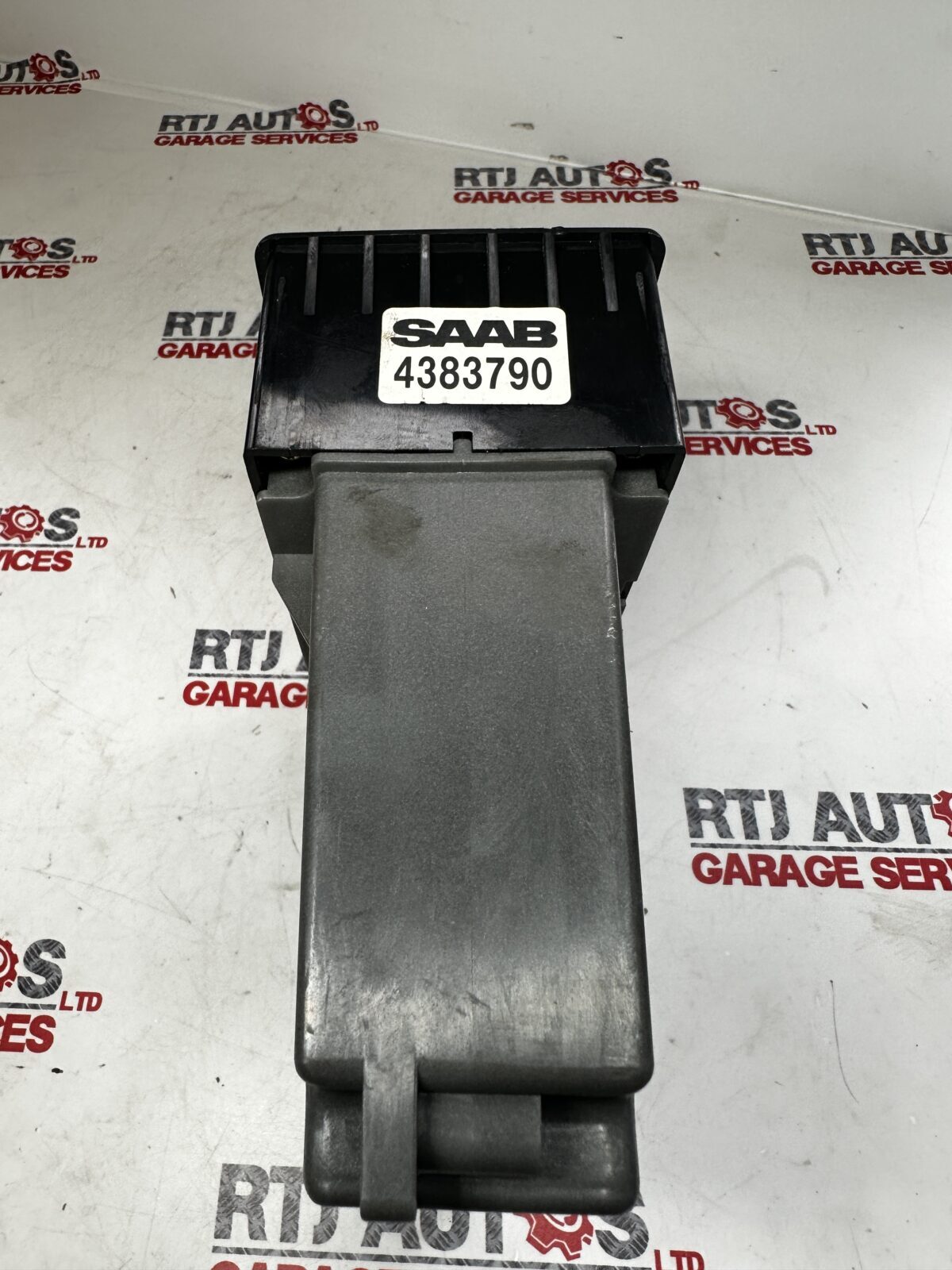 Saab 9000 94-98 A/C Heater Climate Control Panel 4383790