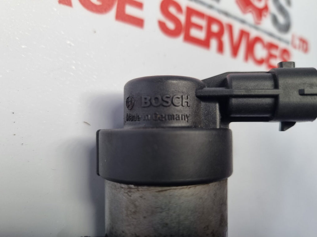 SAAB 9-3 9-5 Fuel Pressure Regulator Control Valve 0928400680 1.9Tid 03-12