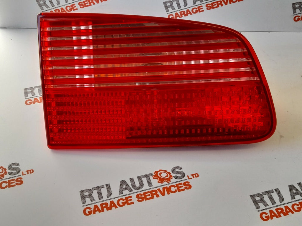 Saab 95 9-5 5D 06 - 10 Left Passenger Nearside Rear Tail Inner Light 12758914