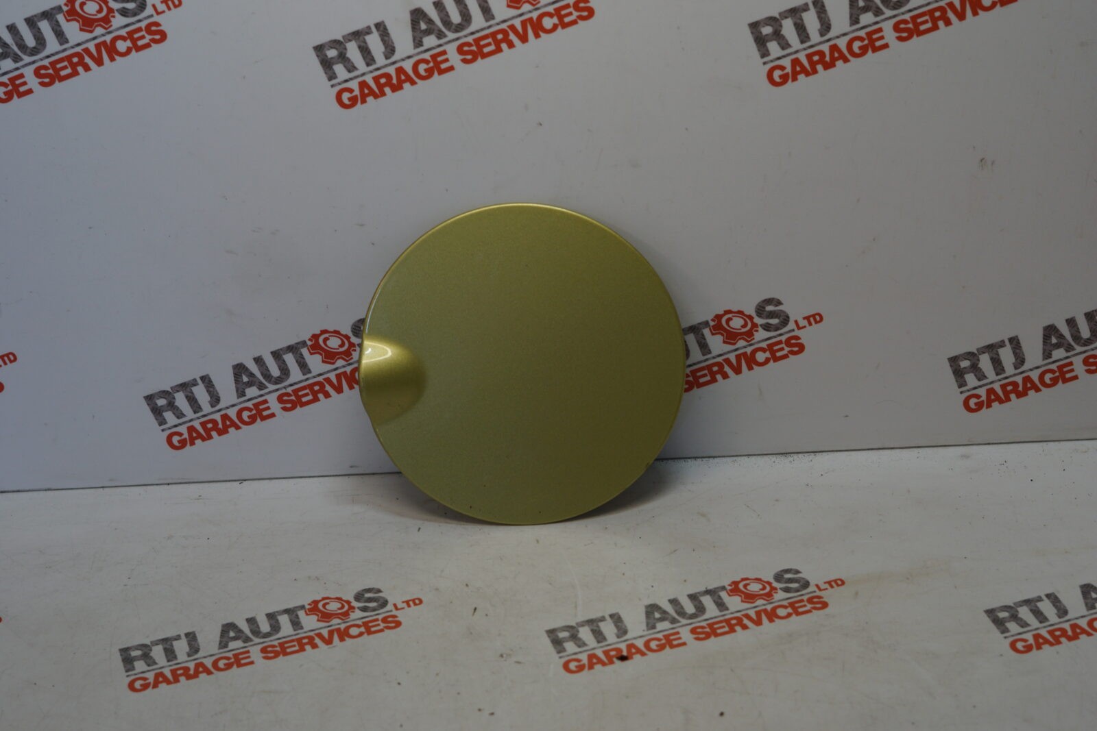 Saab 93 9-3 Fuel Flap Tank Hatch 12797737 12760550 12761984292 Lime Yellow
