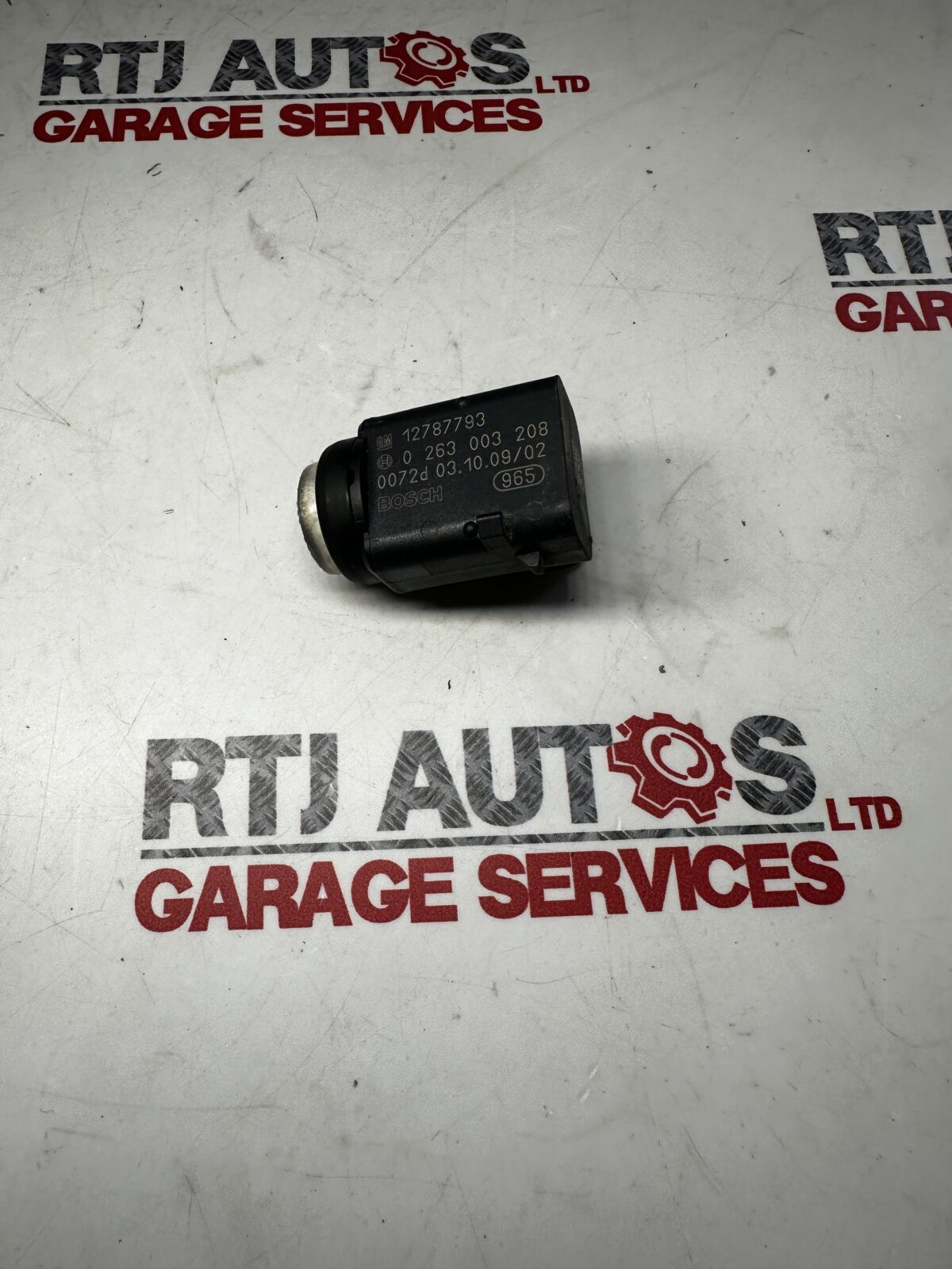Saab 9-3 93 (03-10) Parking Assistance Sensor 12787793 / 93172012 x1 Artic Wh...