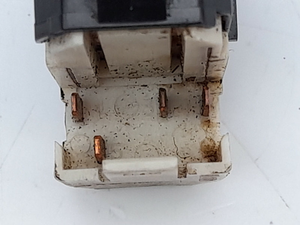 Saab 900 93 9-3 Interior Roof Light Switch 4411997