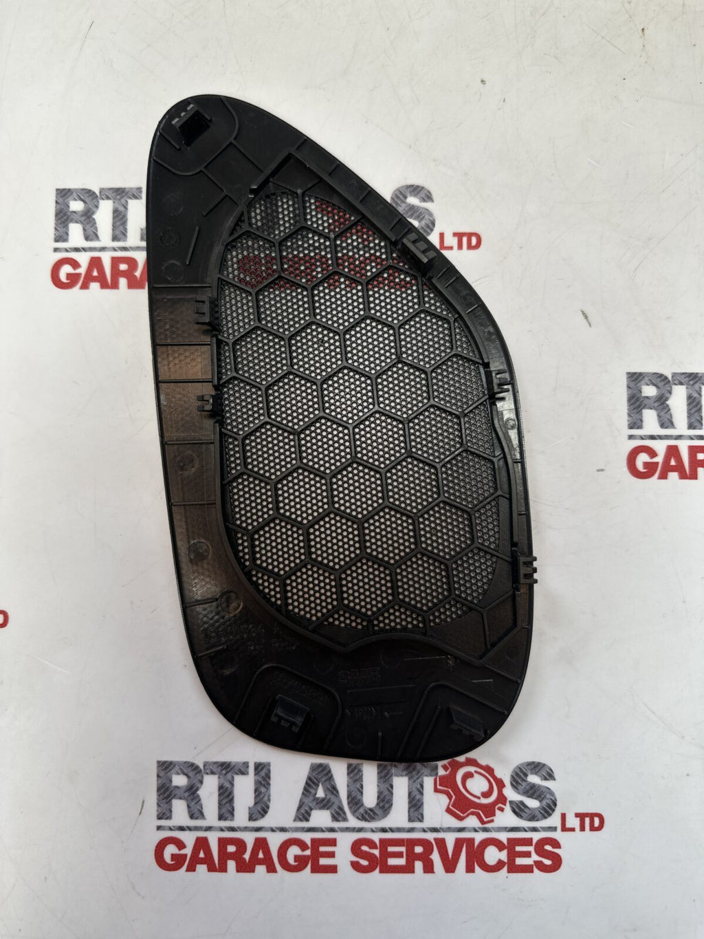 Saab 93 9-3 (YS3F) CV Estate Saloon 2003-2012 RH Dashboard Grille Black 12801534
