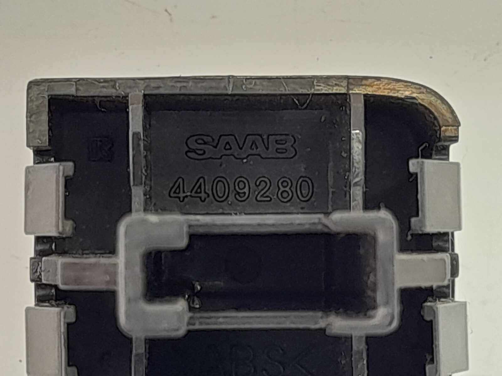 Saab 900 (94-98) 9-3 (98-03) Blind Knob Button Switch 4409280