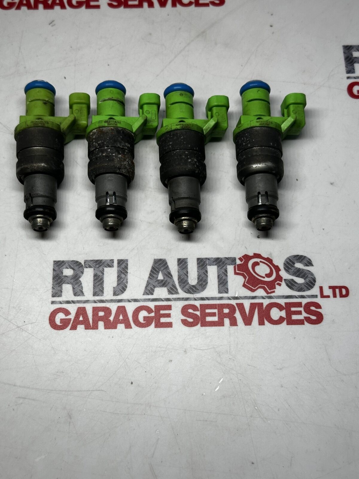SAAB 93 9-3 (03-11) FUEL INJECTORS - 12790827 x4