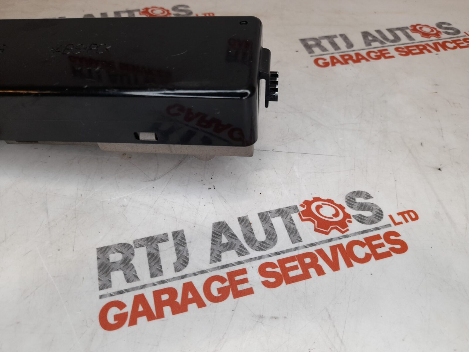 Saab 93 9-3 From 2006 CV RH Rear Switch Pack 12771986