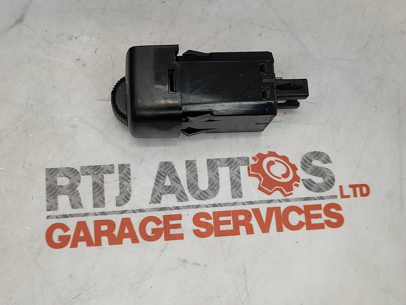Saab 95 9-5 2006 to 2010 Headlamp Levelling Switch 12768421