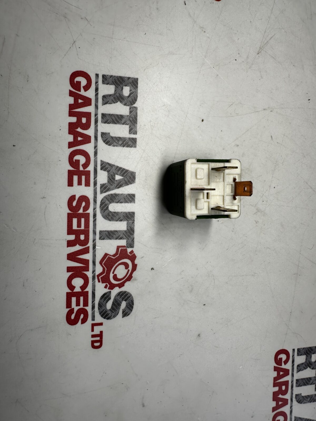 Saab 95 9-5 (98-05) 9000 (84-97) 900 (86-94) Light Relay 8522310