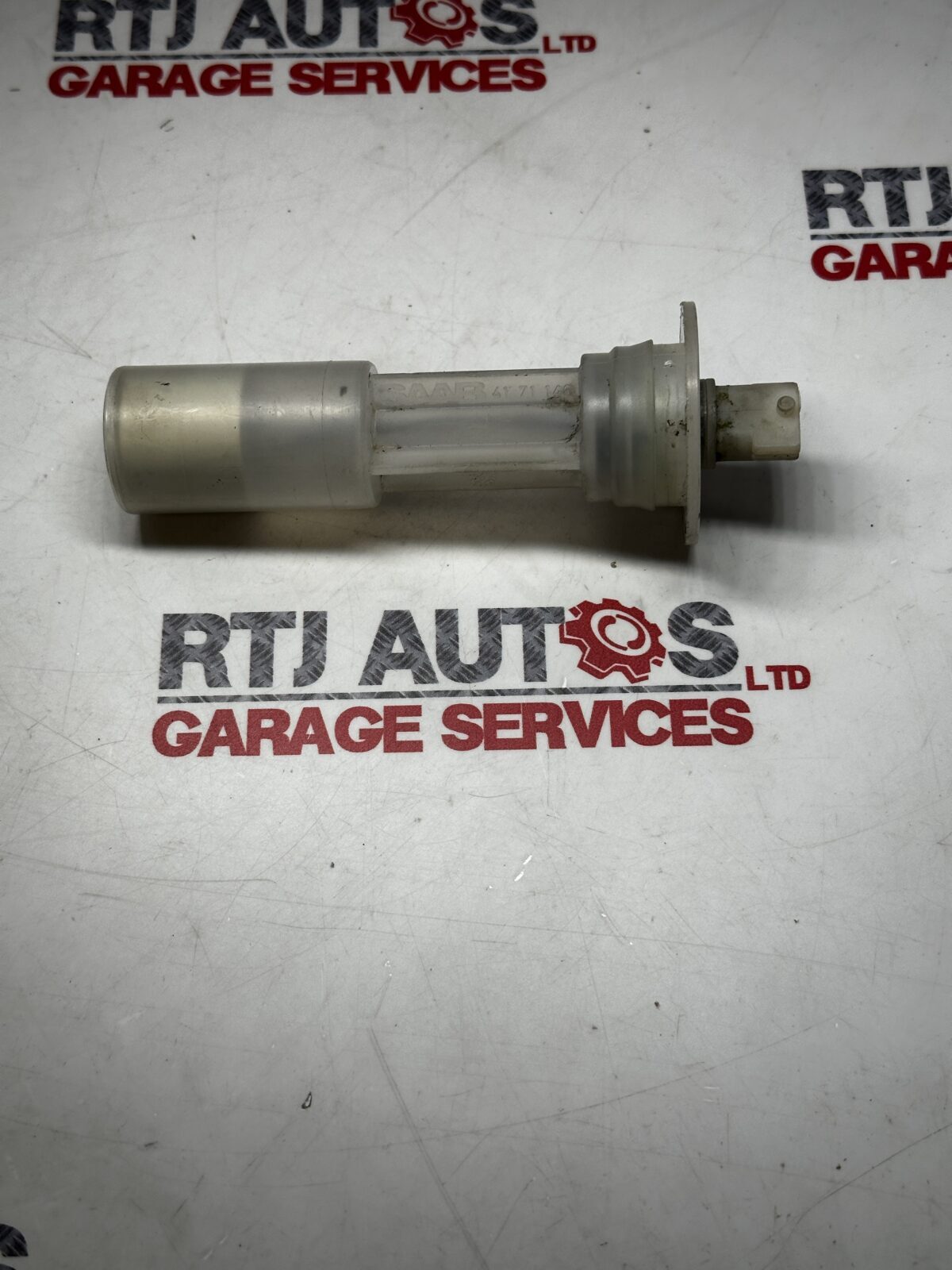 SAAB 9000 (90-98) Windscreen Reservoir Bottle Tank Level Sender Sensor - 4171...