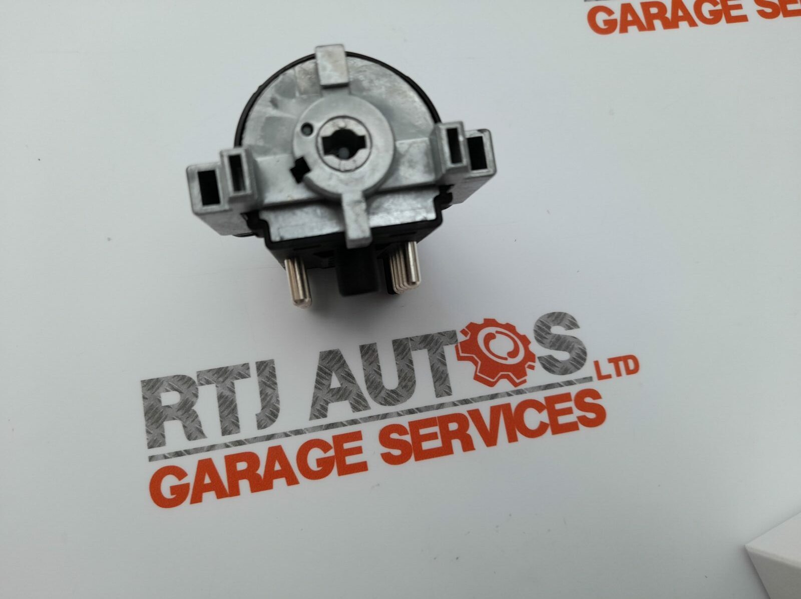 Genuine Saab 9000 Ignition Switch Contact 4946315 (All models 85 - 98) New