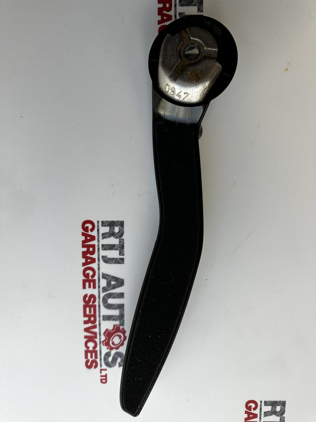 SAAB 93 9-3 (03-11) LH Front Seat Height Adjustment Handle 12842415