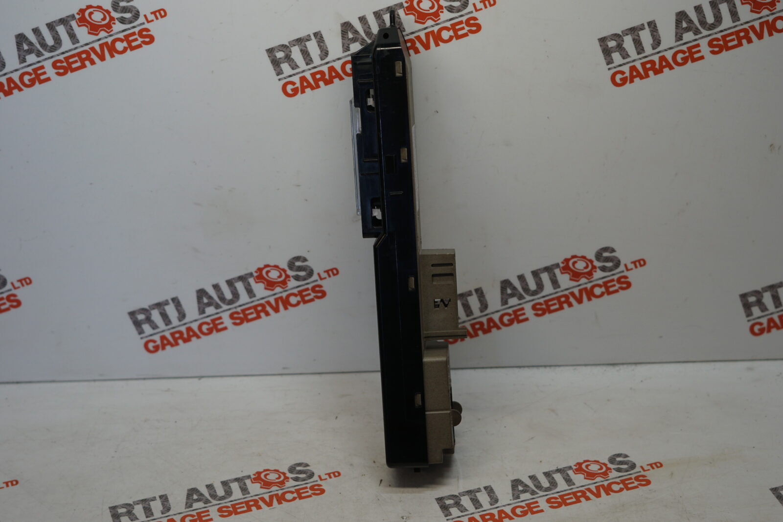 Saab 93 9-3 CV Nearside Rear Window Switch Module 12764040