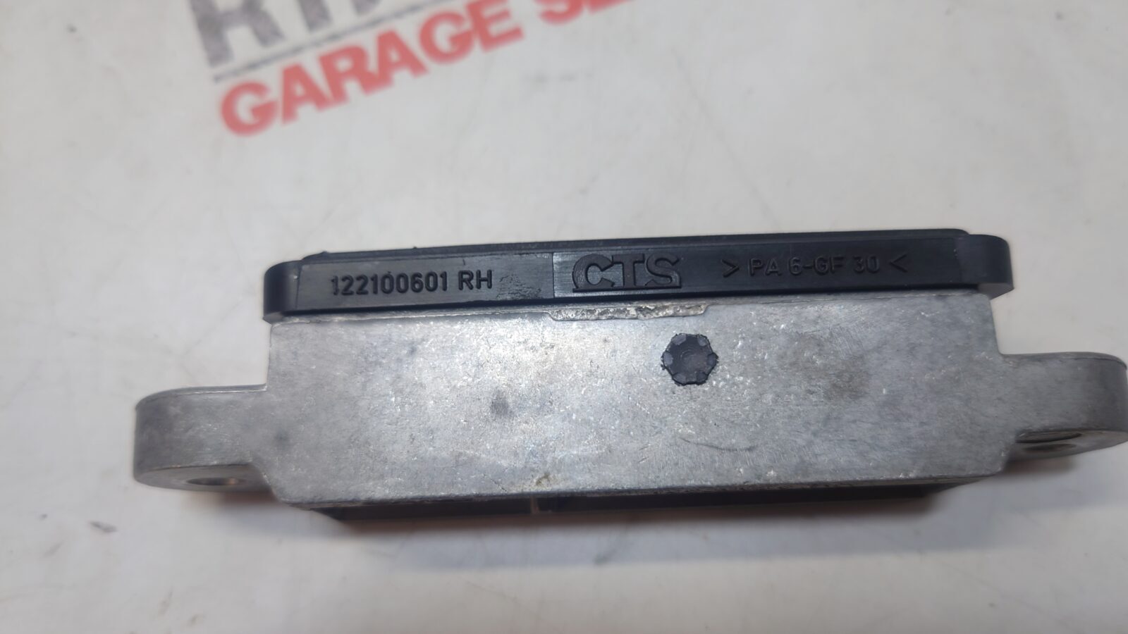 Saab 9-3 93 CV Convertible Roof Latch/Catch LH 12830221 / 122100501 RH 128300...