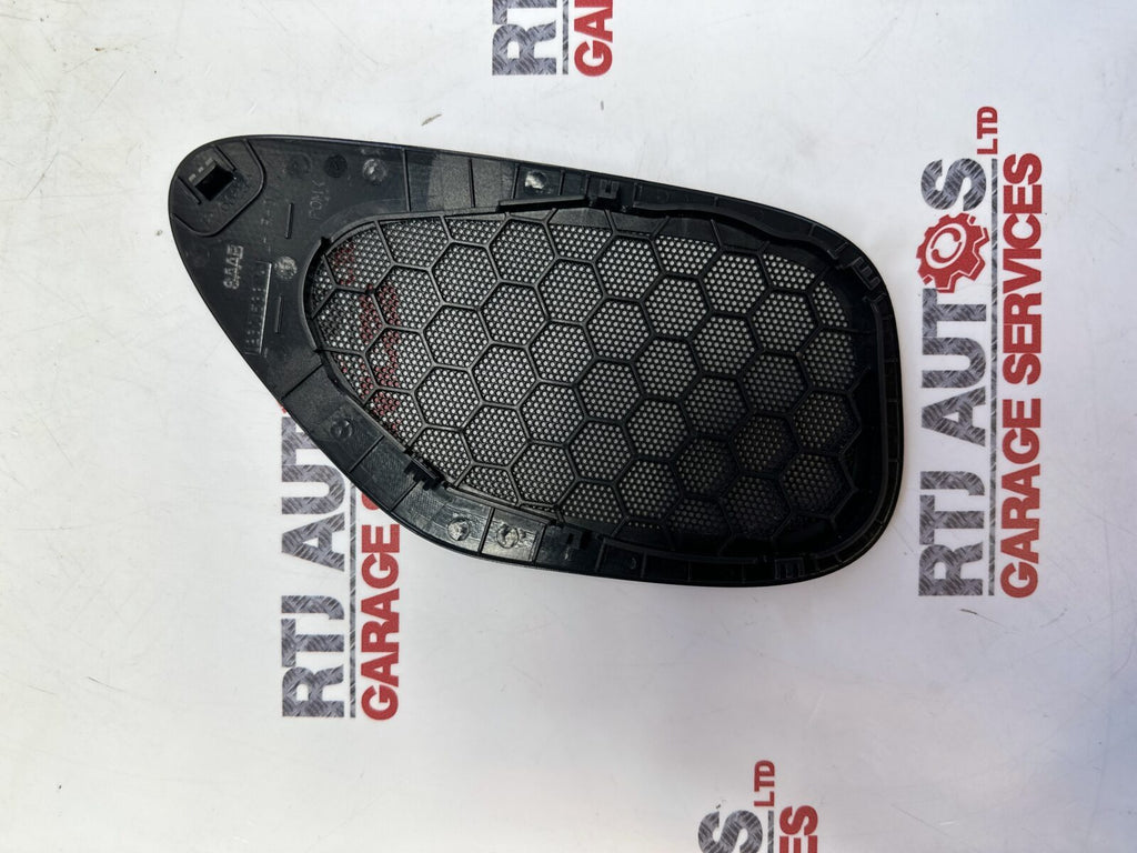 Saab 93 9-3 (YS3F) CV Estate Saloon 2003-2012 LH Dashboard Grille Black 12801533