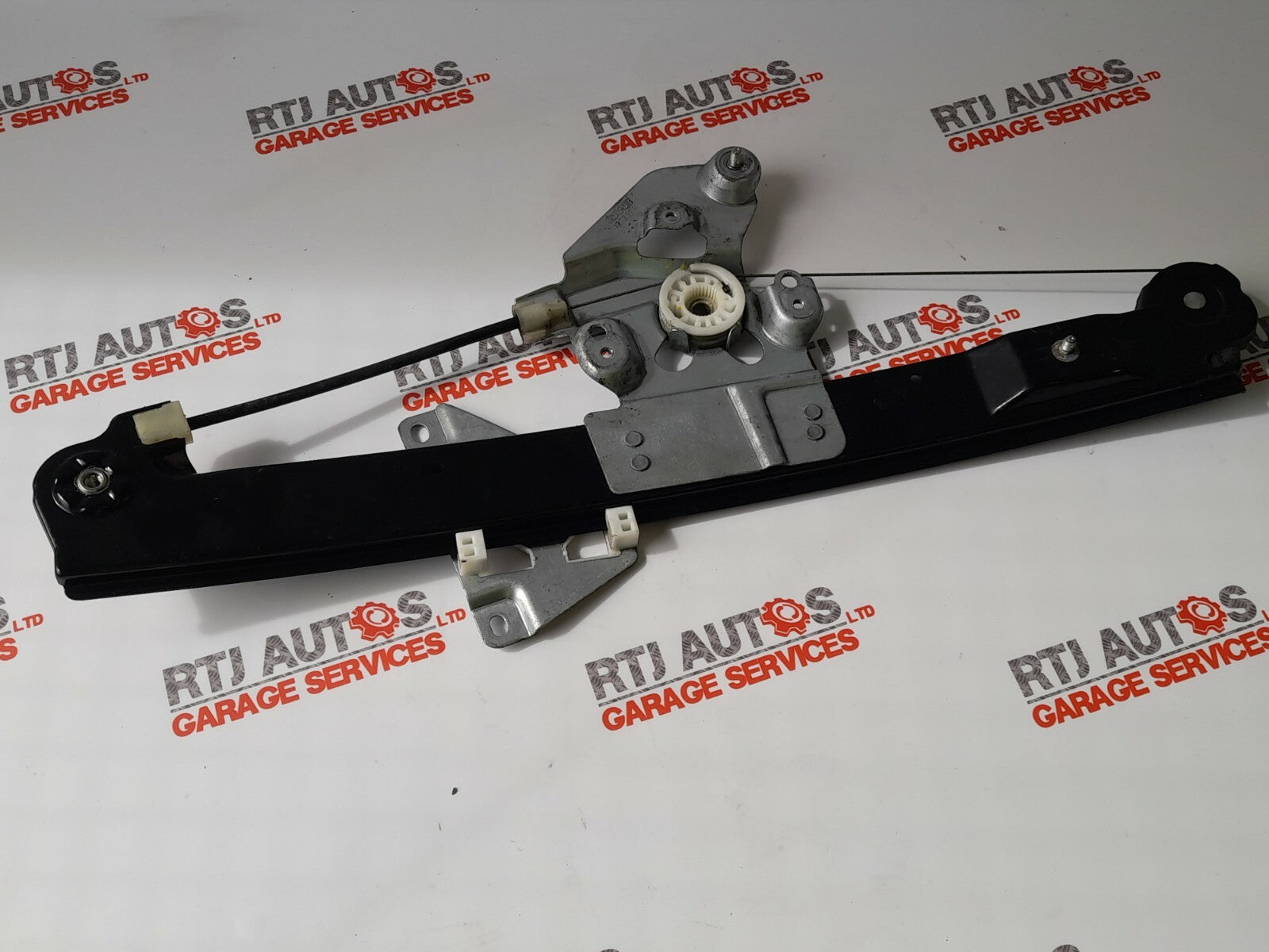 Saab 9-3 04-06 Driver Right Rear O/S/R Window Regulator 12793731