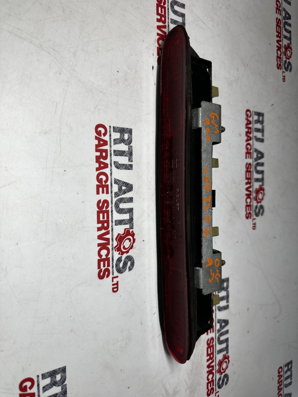 Saab 900 (94-98) 9-3 (98-03) Rear Level Brake Light 4673257