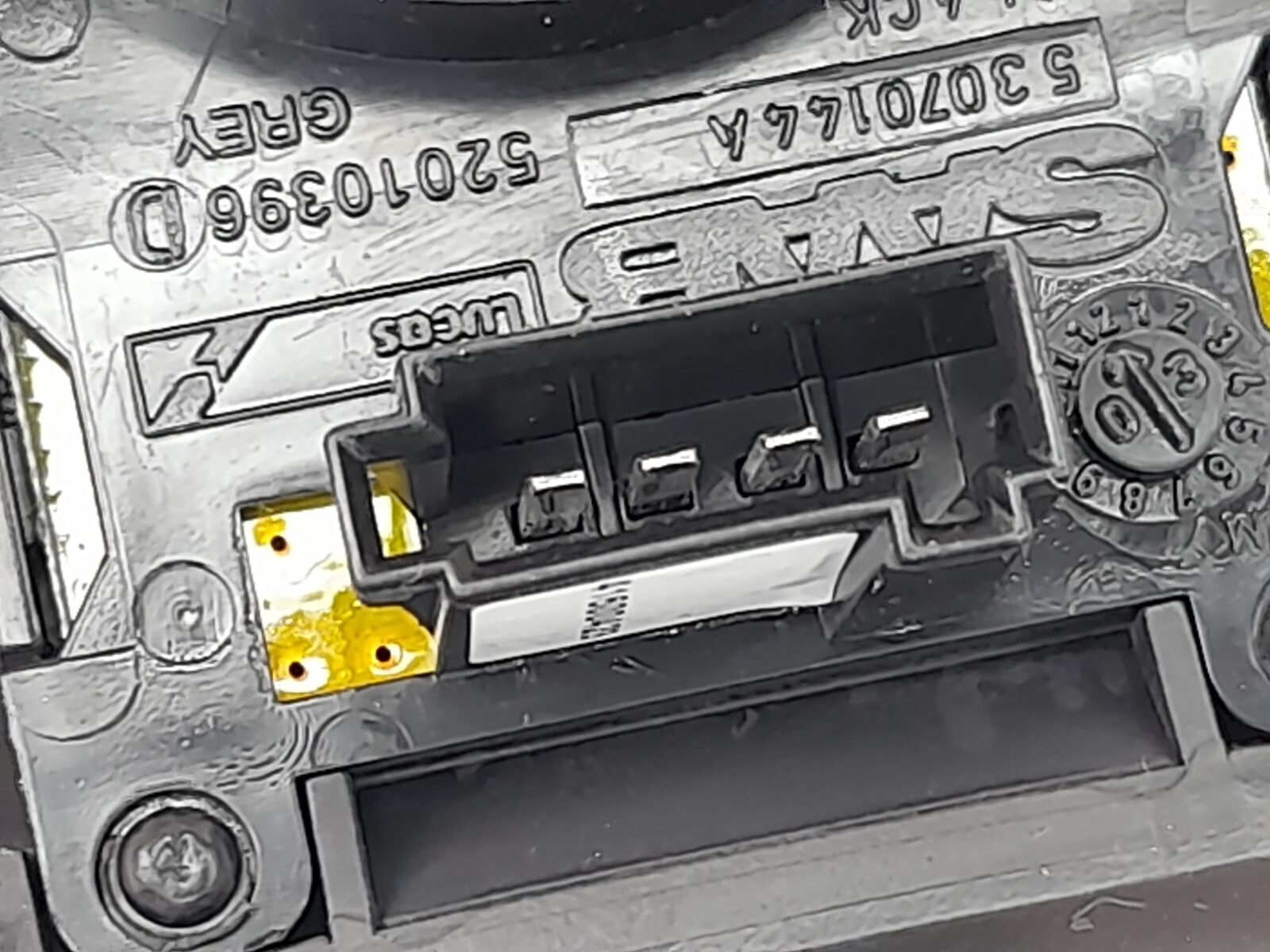 Saab 9-5 Ignition Immobiliser Key Surround 53070144A Black Grey