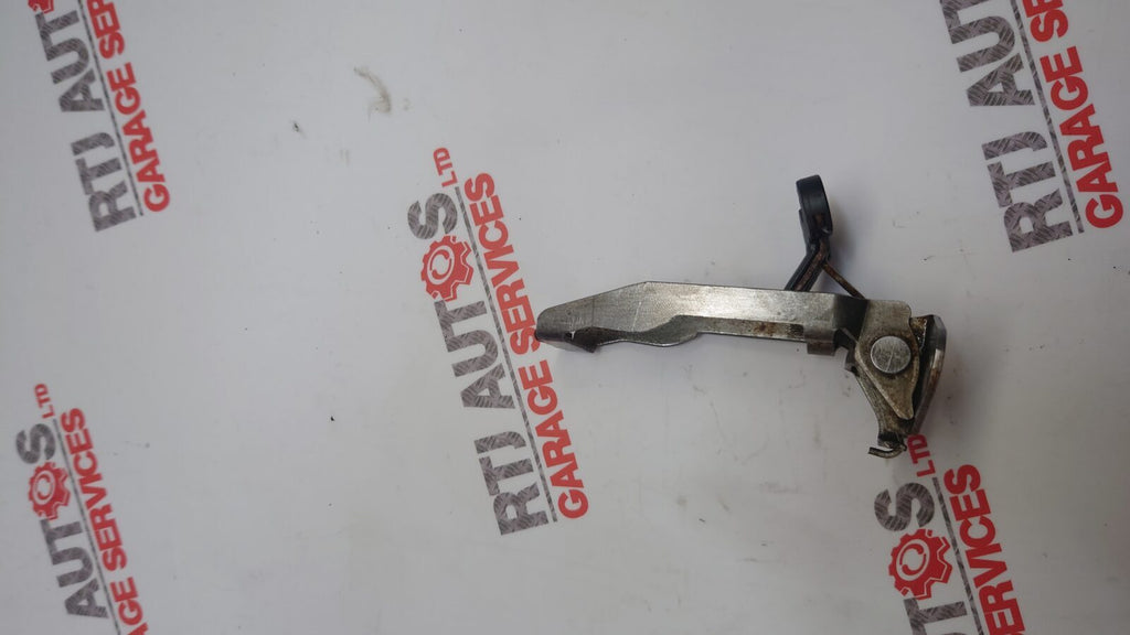 Saab 9-3 93 03-11 bonnet catch 12767500