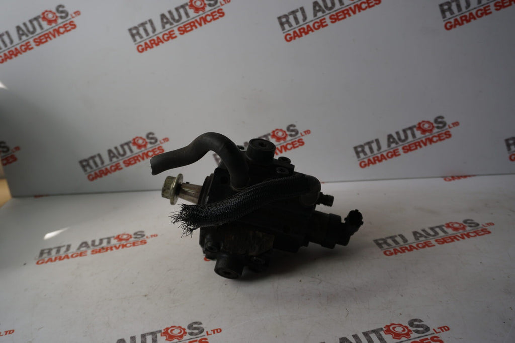 Saab 9-3 Ttid R80 High Pressure Fuel Pump (Z19DTR)  0445010173