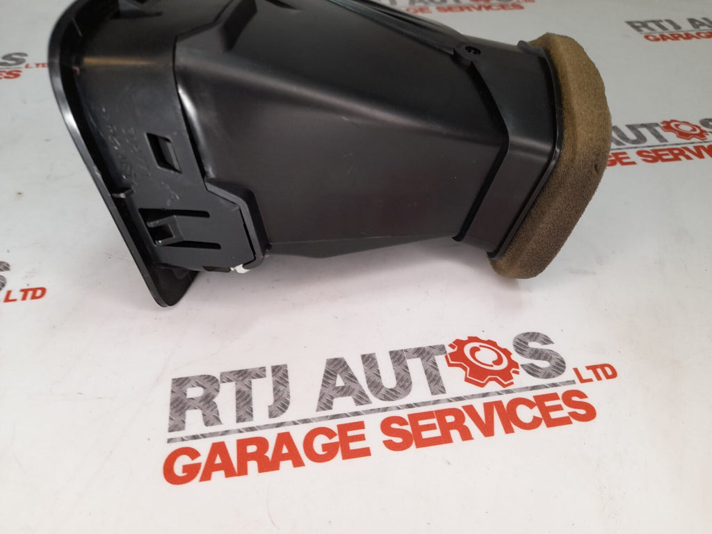 SAAB 9-3 93 2004-2012 O/S Right Driver Side Dash Heater Air Vent 12804034