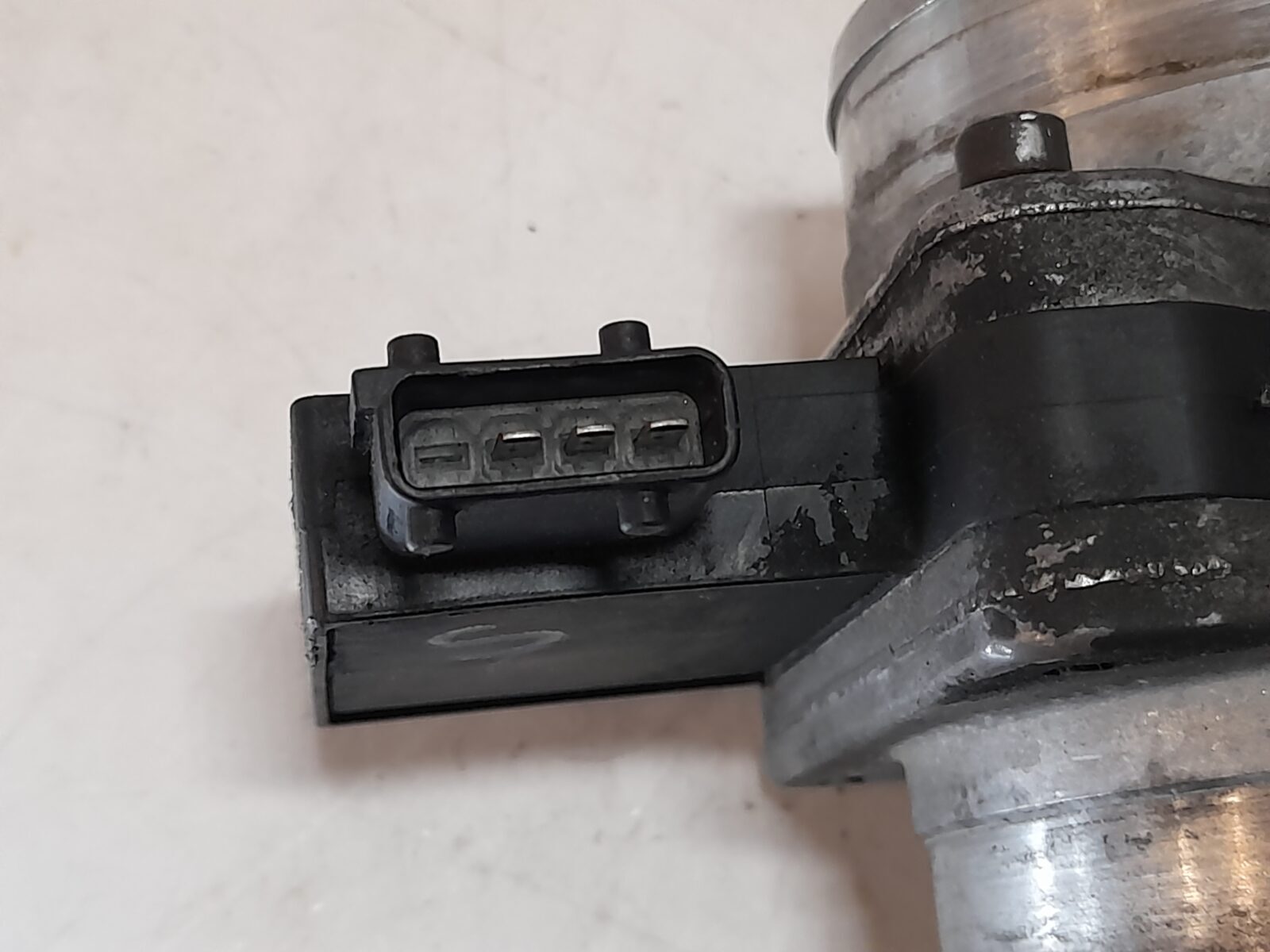 Saab 95 9-5 93 9-3 98 - 03 Mass Air Flow Sensor 9173386C