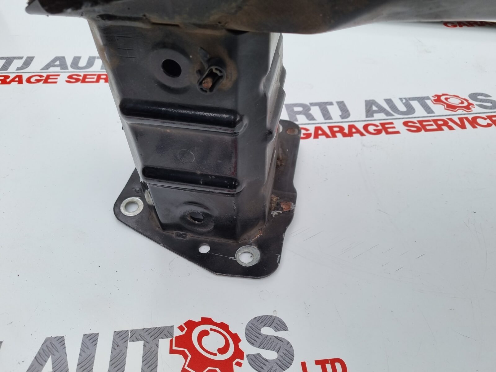 Saab 93 9-3 front bumper impact crash bar rail beam