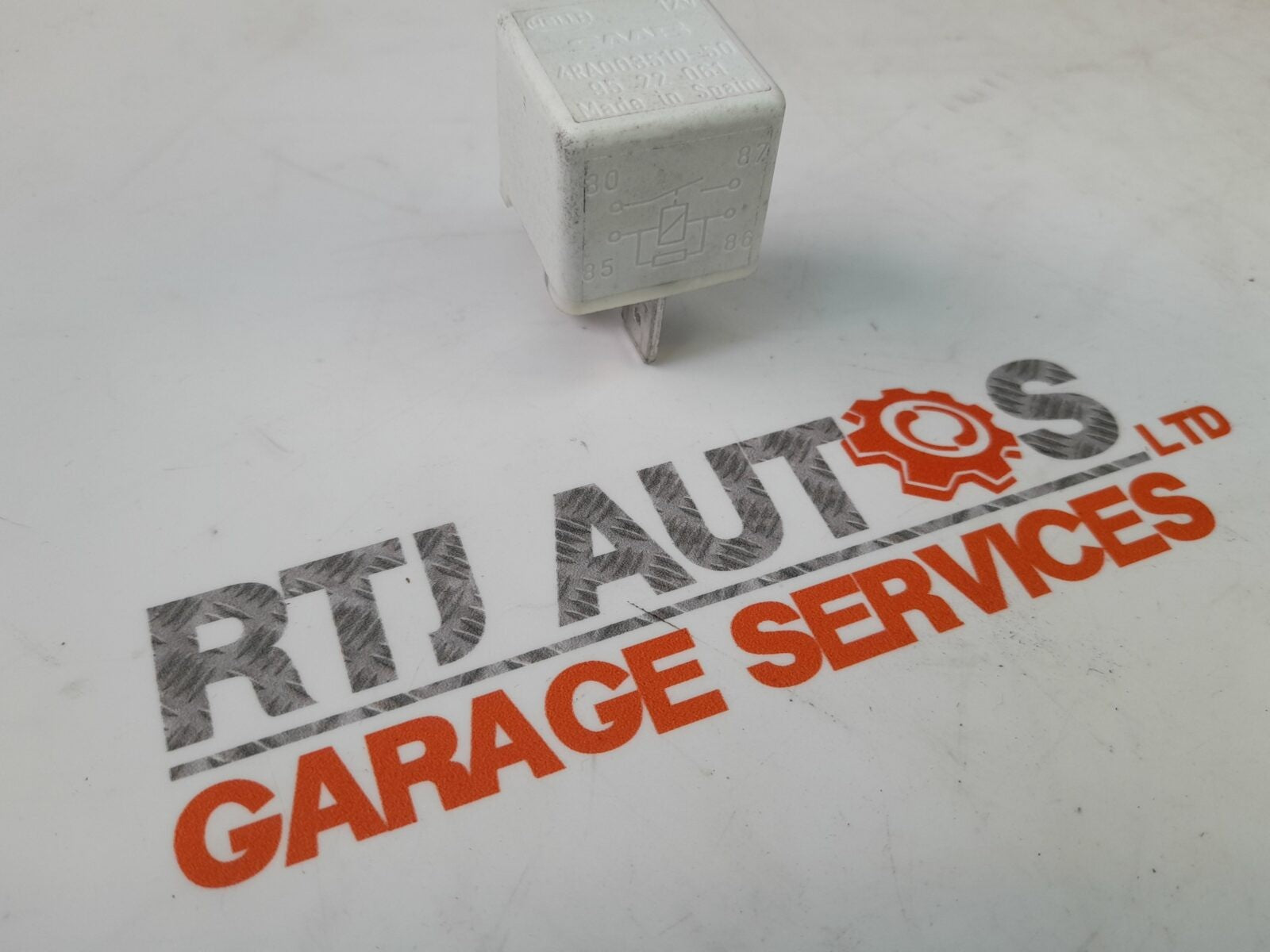 Saab 900 9000 9-3 9-5 Relay 9522061