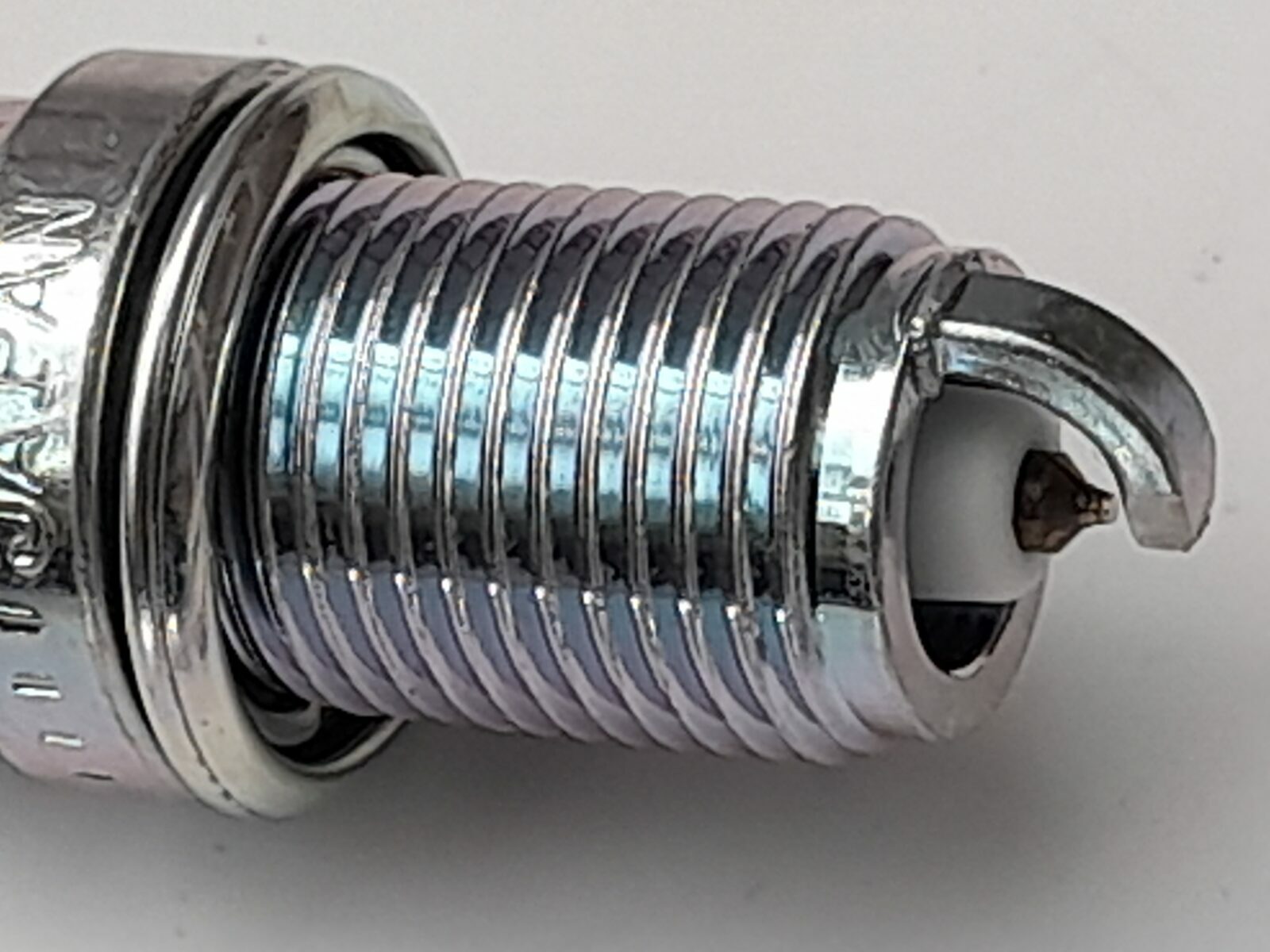 Genuine Saab 900 94-98 9-3 98-00 2.3L Spark Plugs (x4) 5958798