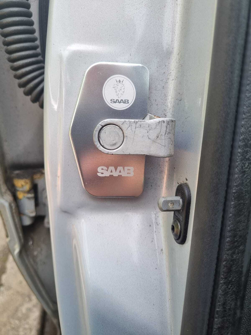 Saab 9-5 Saloon Estate New Door Striker Plate Covers X4 Gold